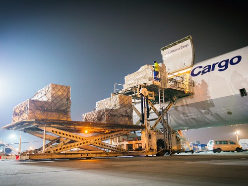 Lufthansa-Cargo 3 Lufthansa-Cargo 3