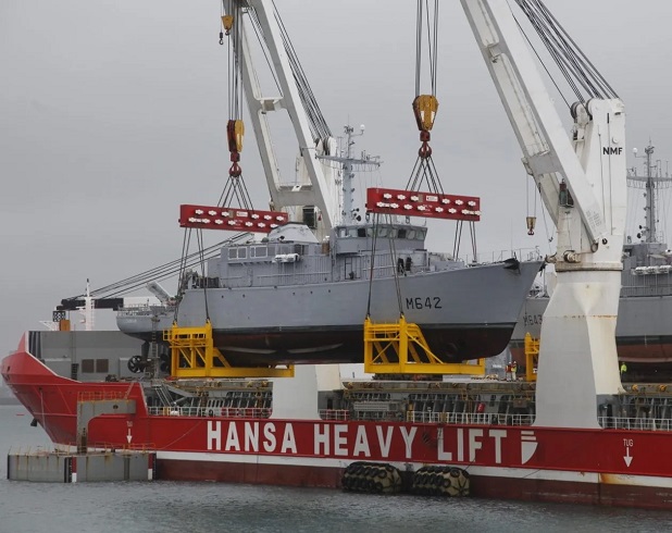 hansa heavy lift 16